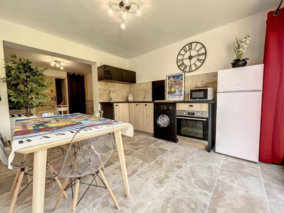 Superbe Appartement En Bord De Mer Bandol Eksteriør bilde